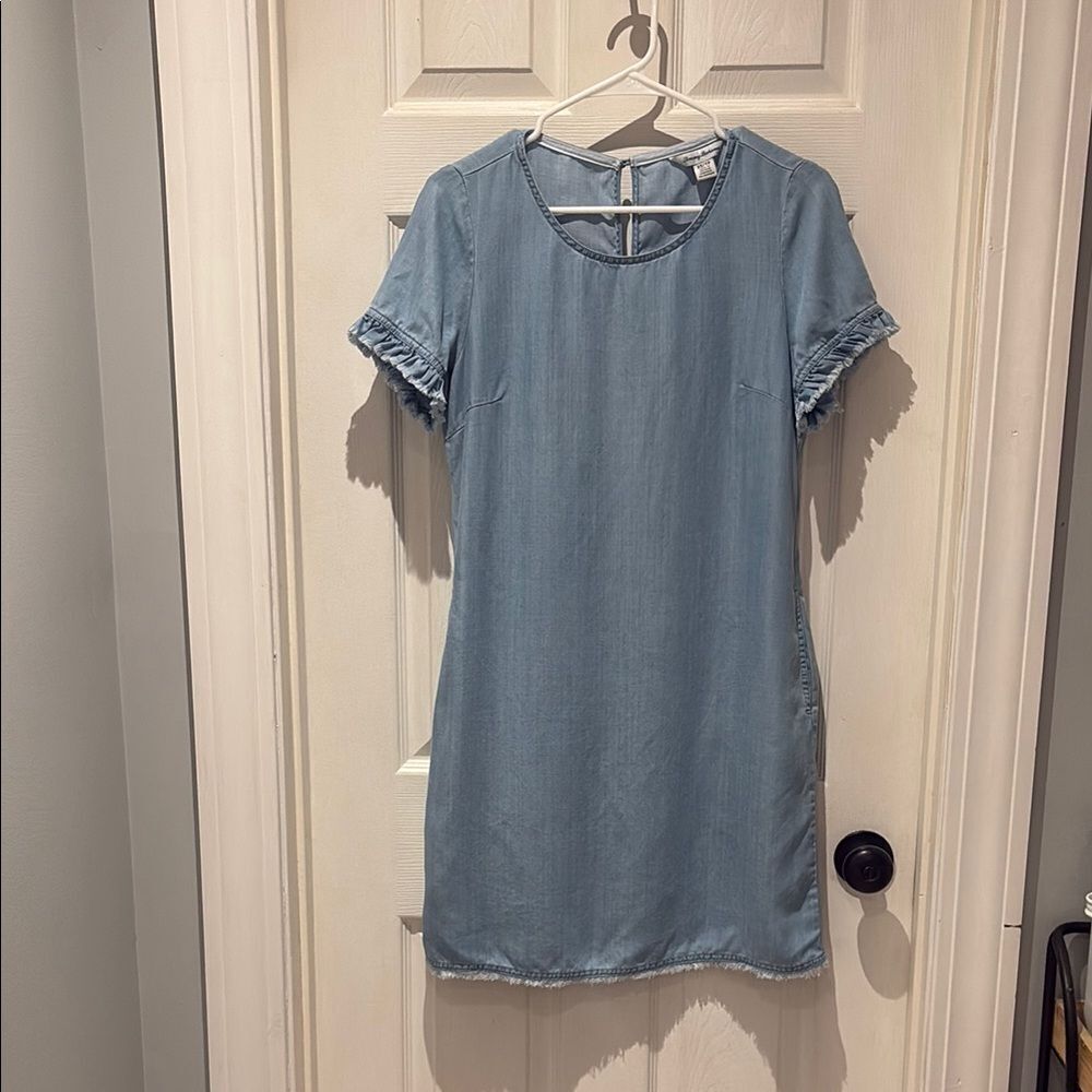 Tommy Bahama Blue Mini Sheath Dress with Ruffled Cuffed Sleeves